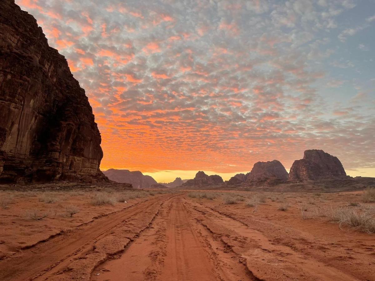 Golden Day Hotel Wadi Rum Luaran gambar