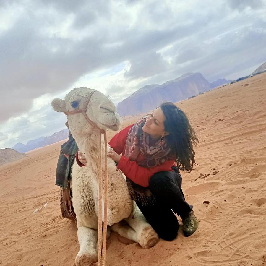 Golden Day Hotel Wadi Rum Luaran gambar