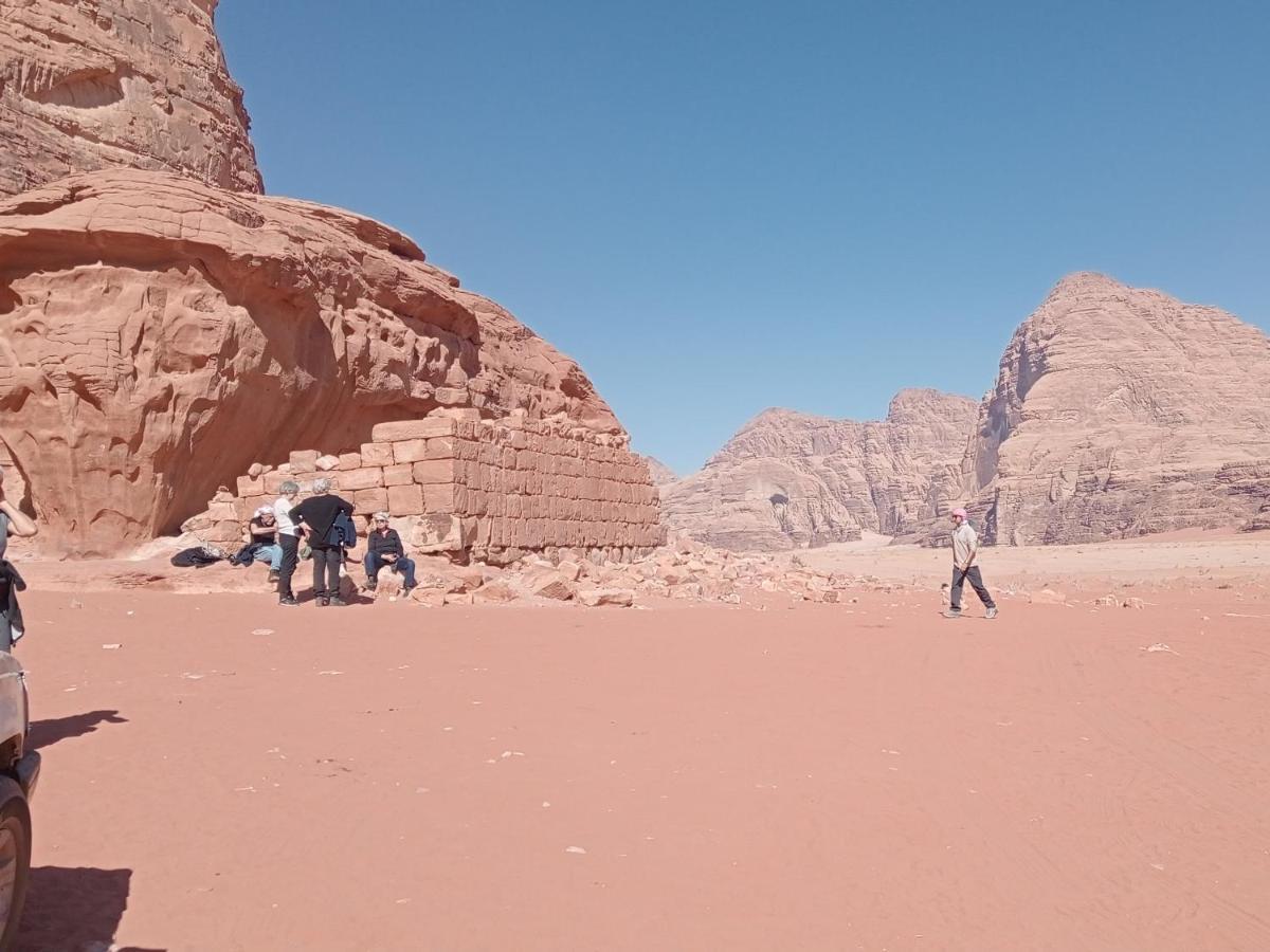 Golden Day Hotel Wadi Rum Luaran gambar